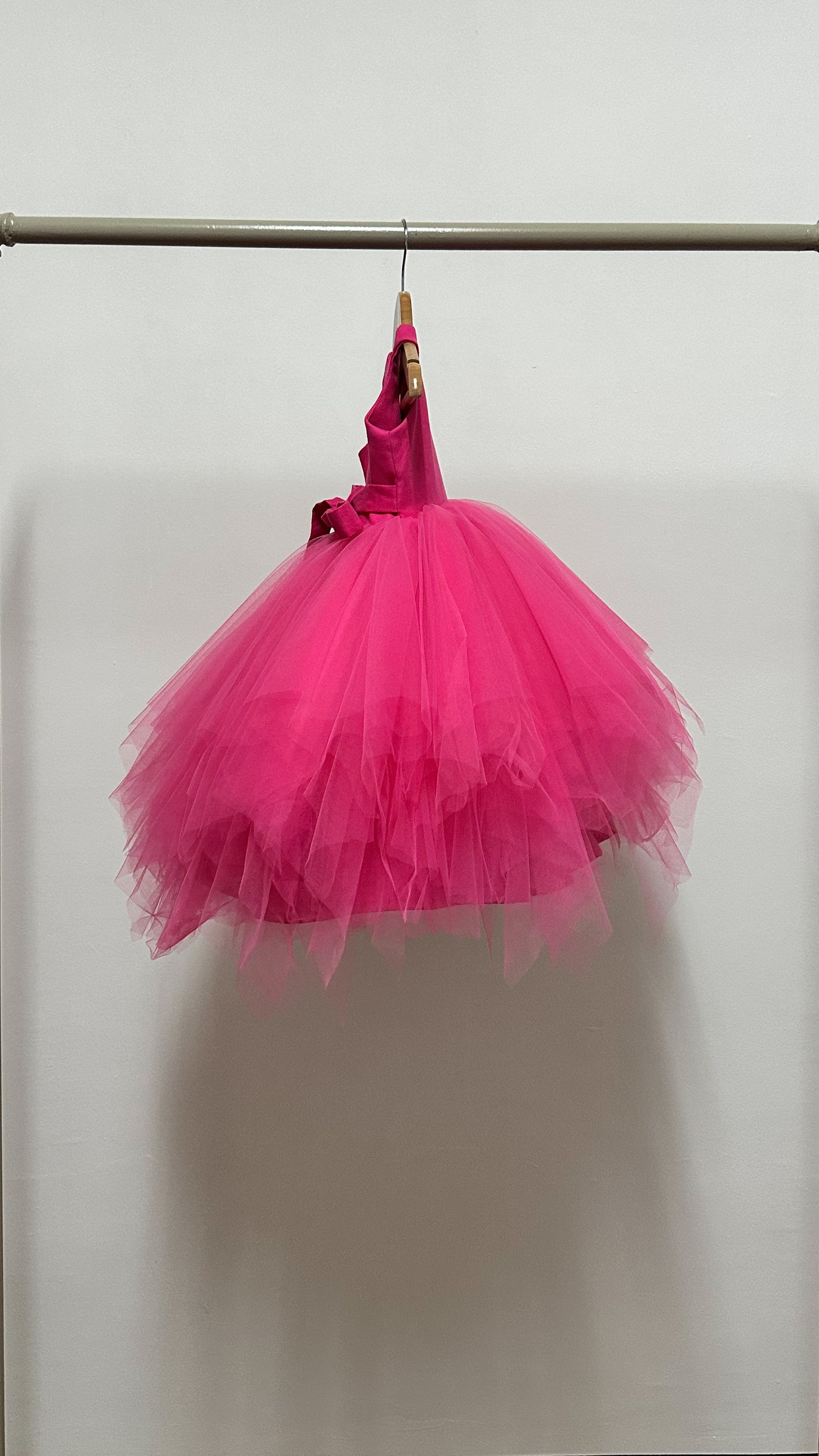 Sleeveless Midi Uneven Hem Tulle Dress - Hot Pink Linen