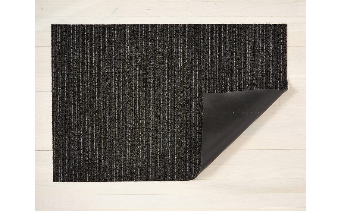 Chilewich Skinny Stripe Shag Doormat Steel